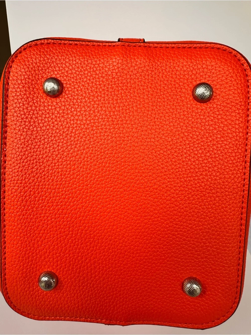 NEW Red Orange Bucket Tote Vegan Leather Silver Hardware Horse Charm - Picture 7 of 8